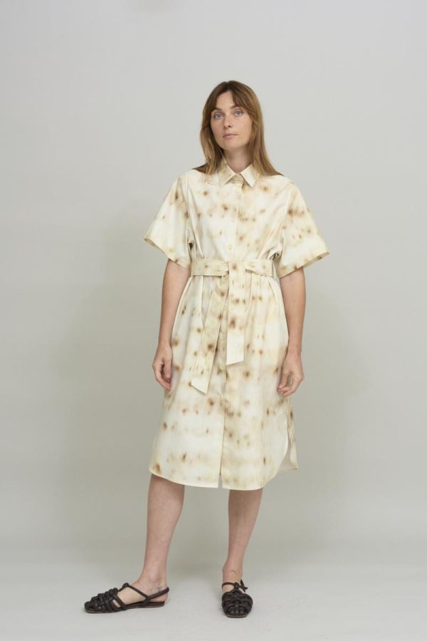 26_SHORT-SLEEVE-SHIRT-Dress_Brown-Print_4.jpg
