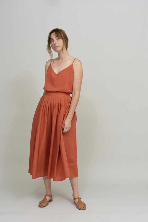 30_WIDE-PANT-Skirt_Rouge_4.jpg